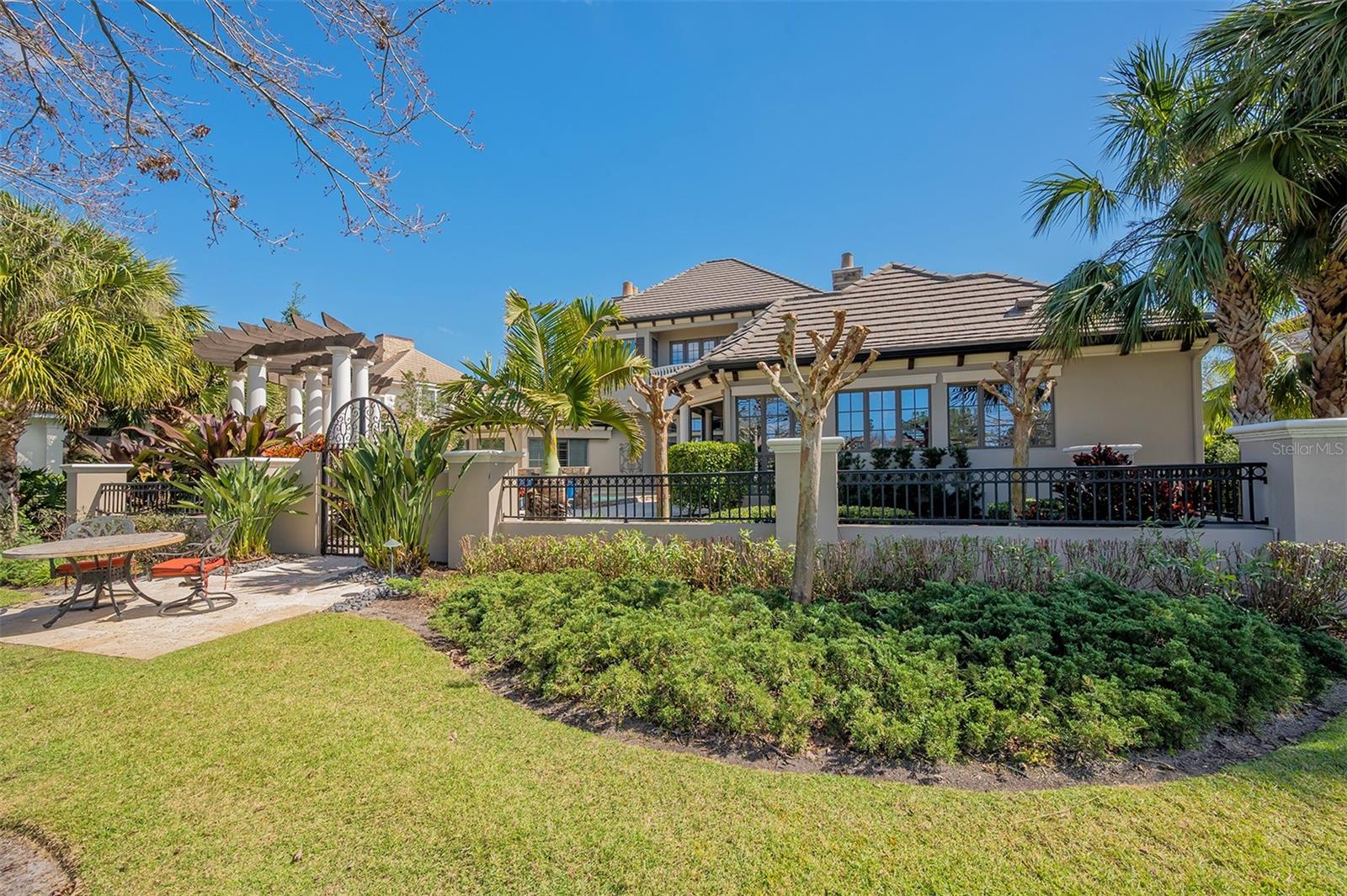 LAKE CLUB PH I - Residential