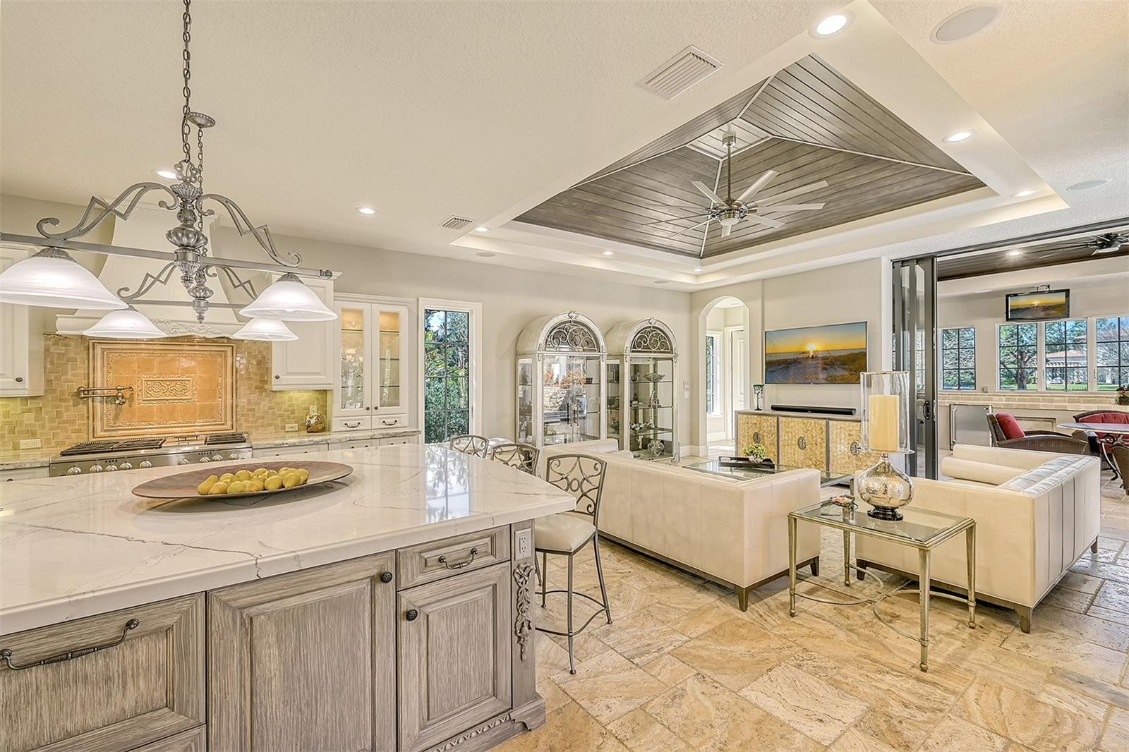 LAKE CLUB PH I - Residential