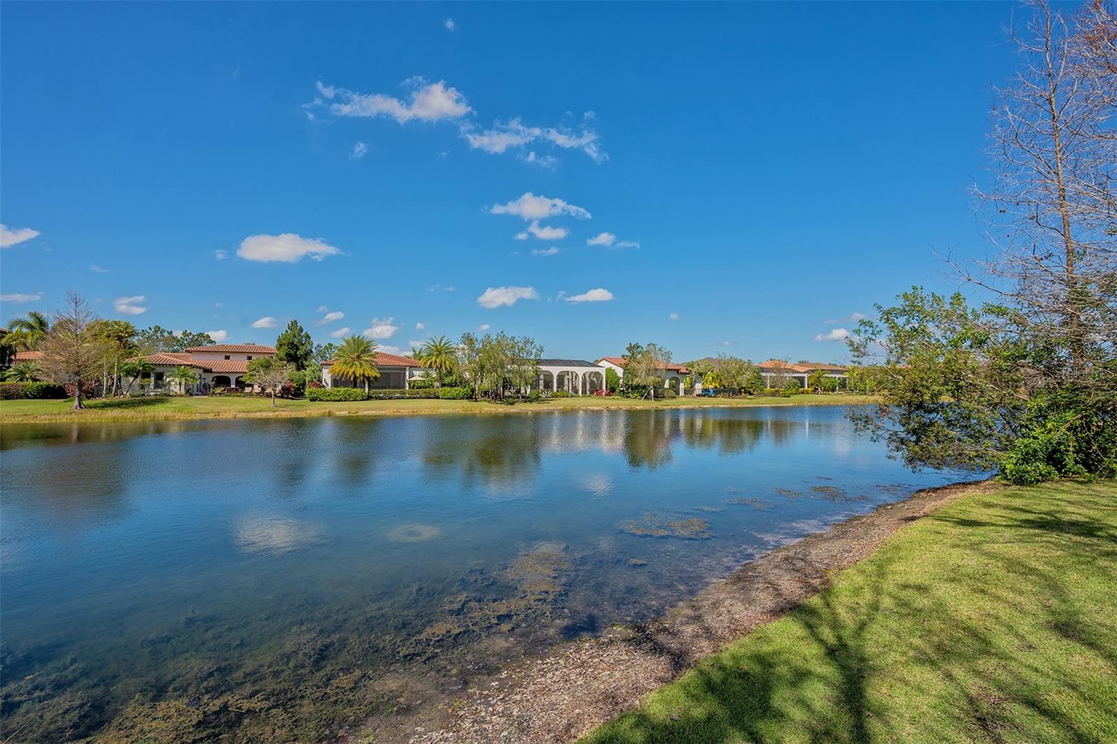 LAKE CLUB PH I - Residential