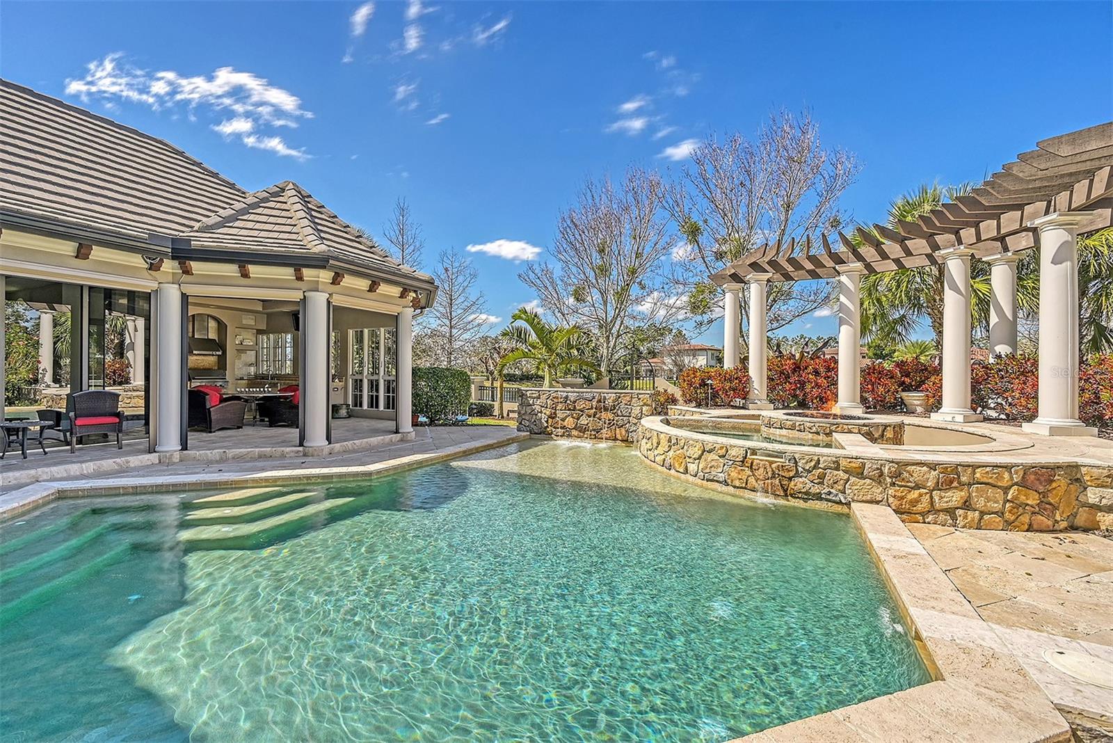 LAKE CLUB PH I - Residential