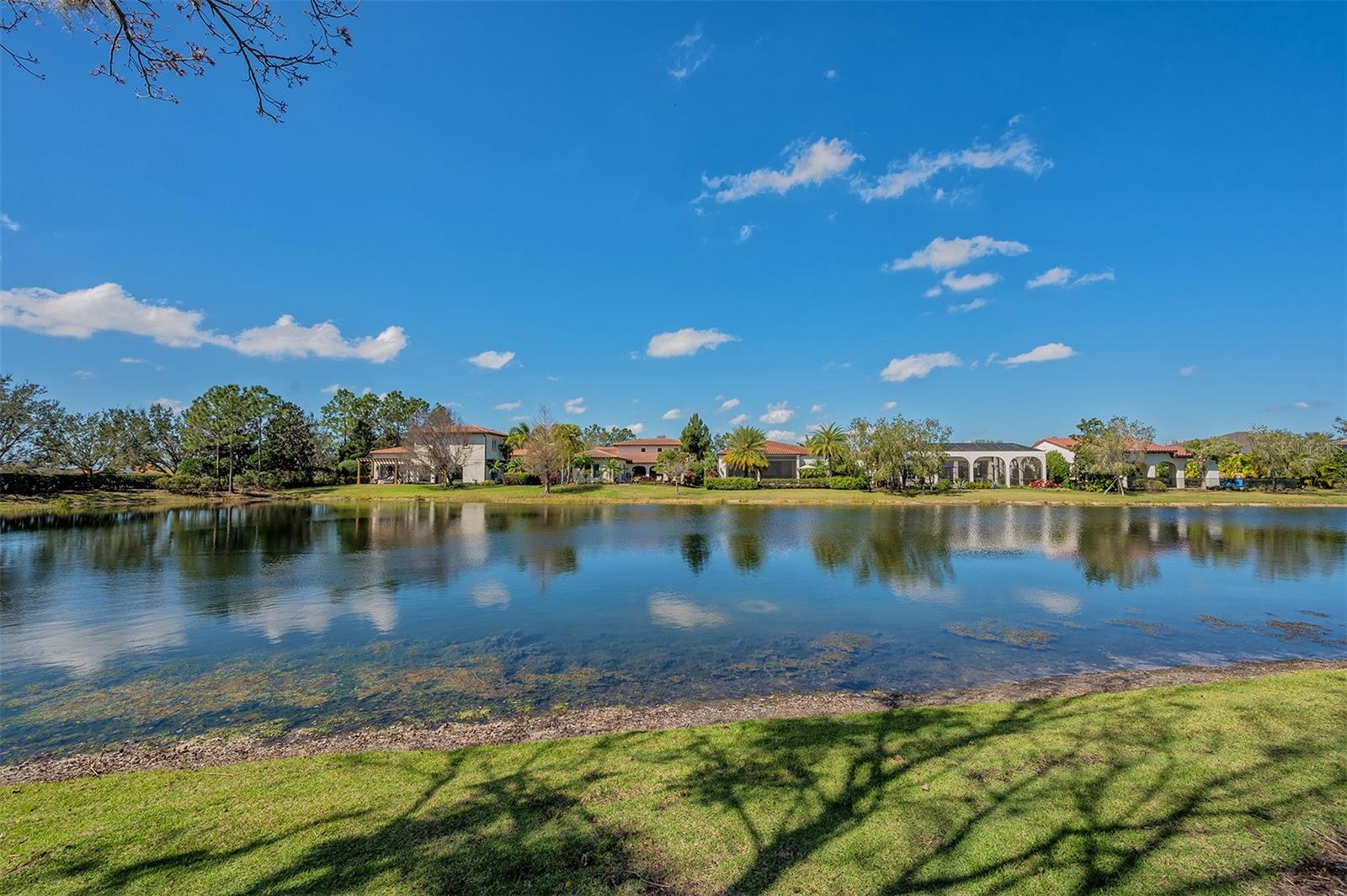 LAKE CLUB PH I - Residential