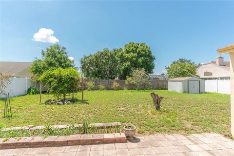 A home in WINTER HAVEN