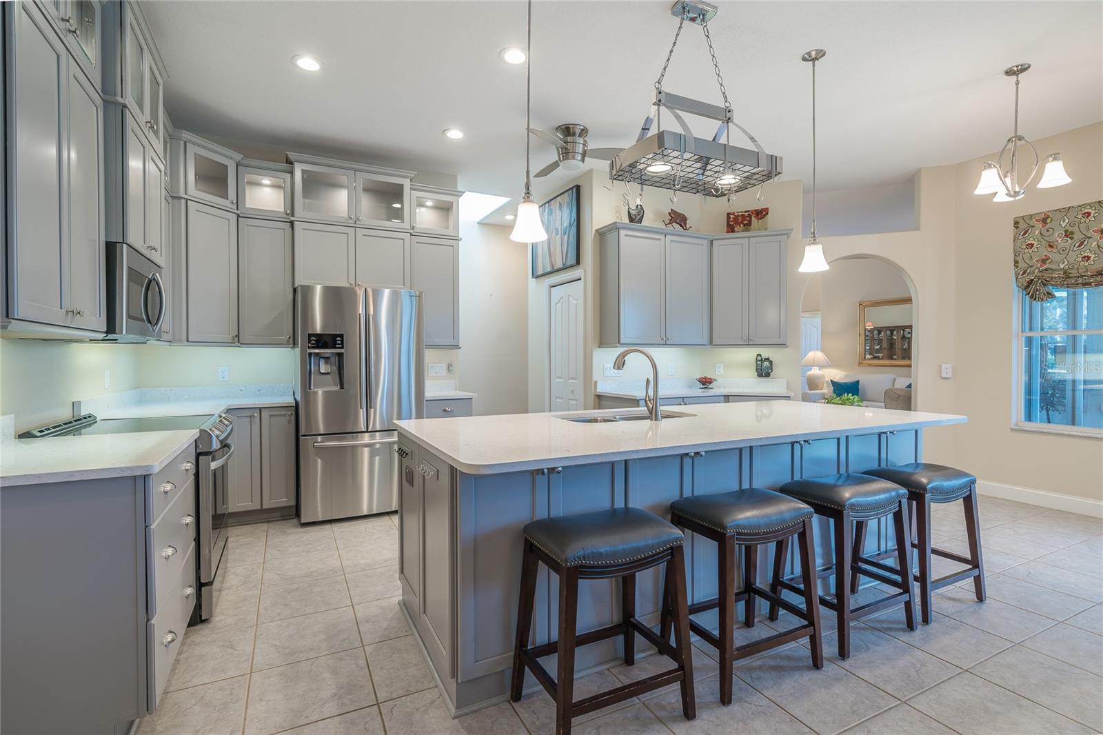 SILVER OAKS PH 01 - Residential