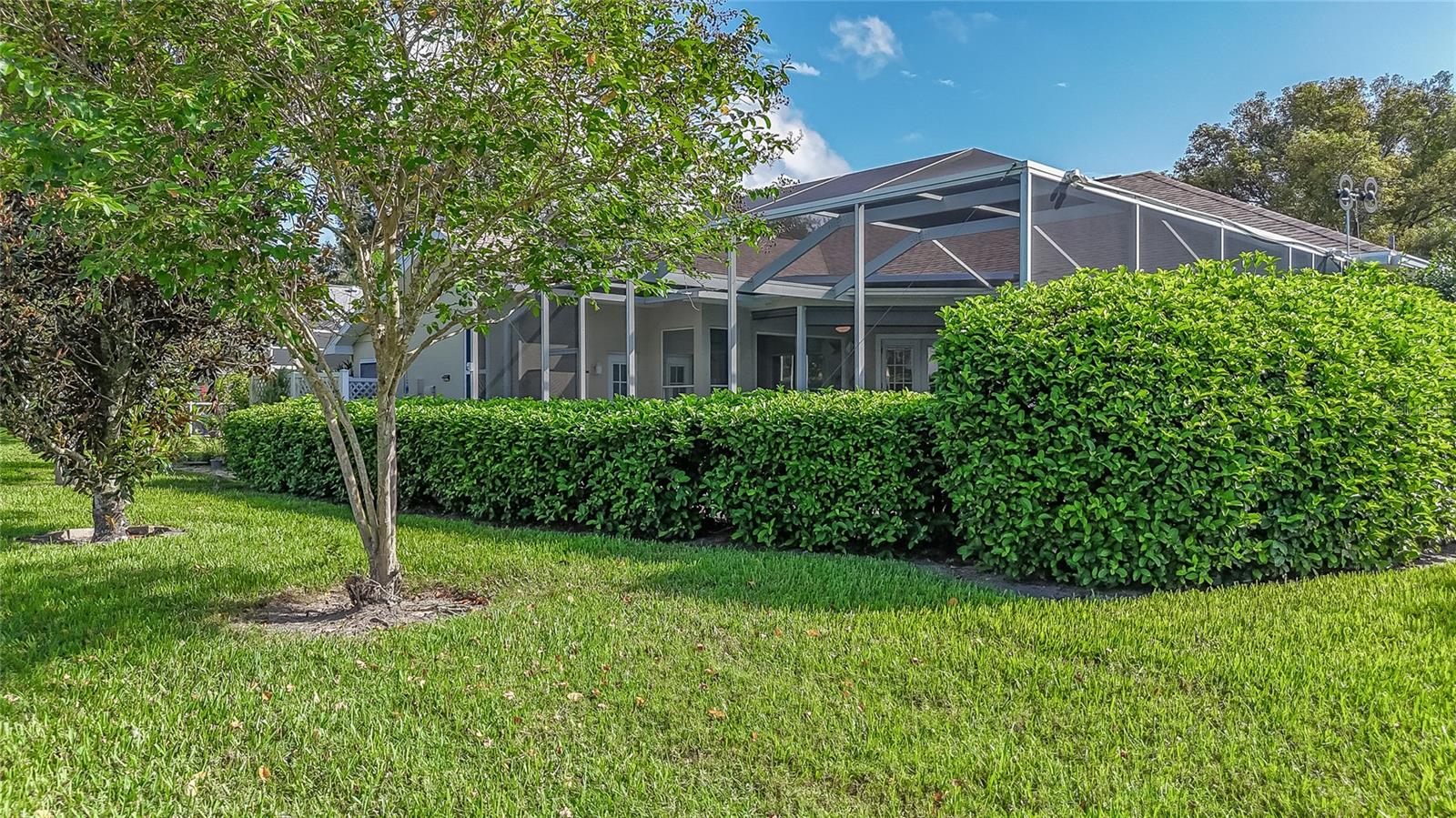 SILVER OAKS PH 01 - Residential