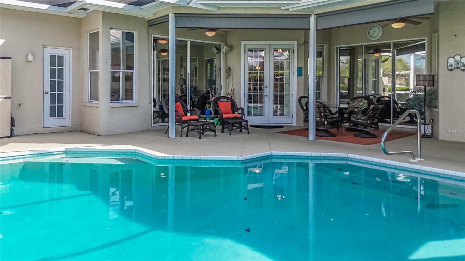 SILVER OAKS PH 01 - Residential