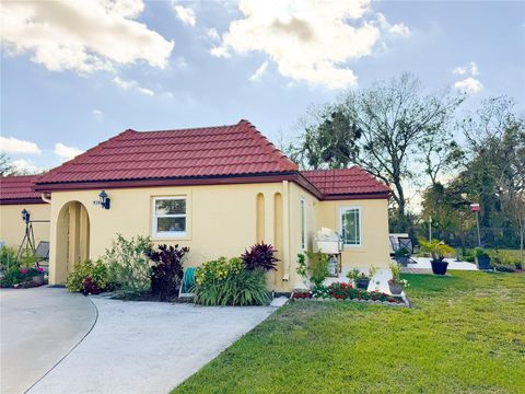 Photo of 916 W Faith Circle, Bradenton, FL 34212 (MLS # A4642399)