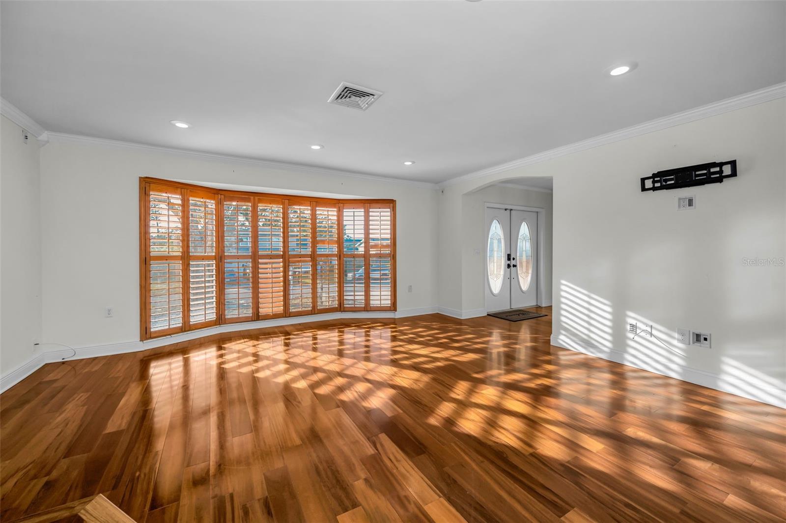 WHISPERING PINES FOREST 1ST ADD - Residential