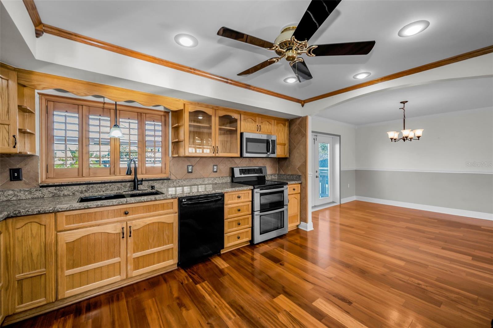 WHISPERING PINES FOREST 1ST ADD - Residential