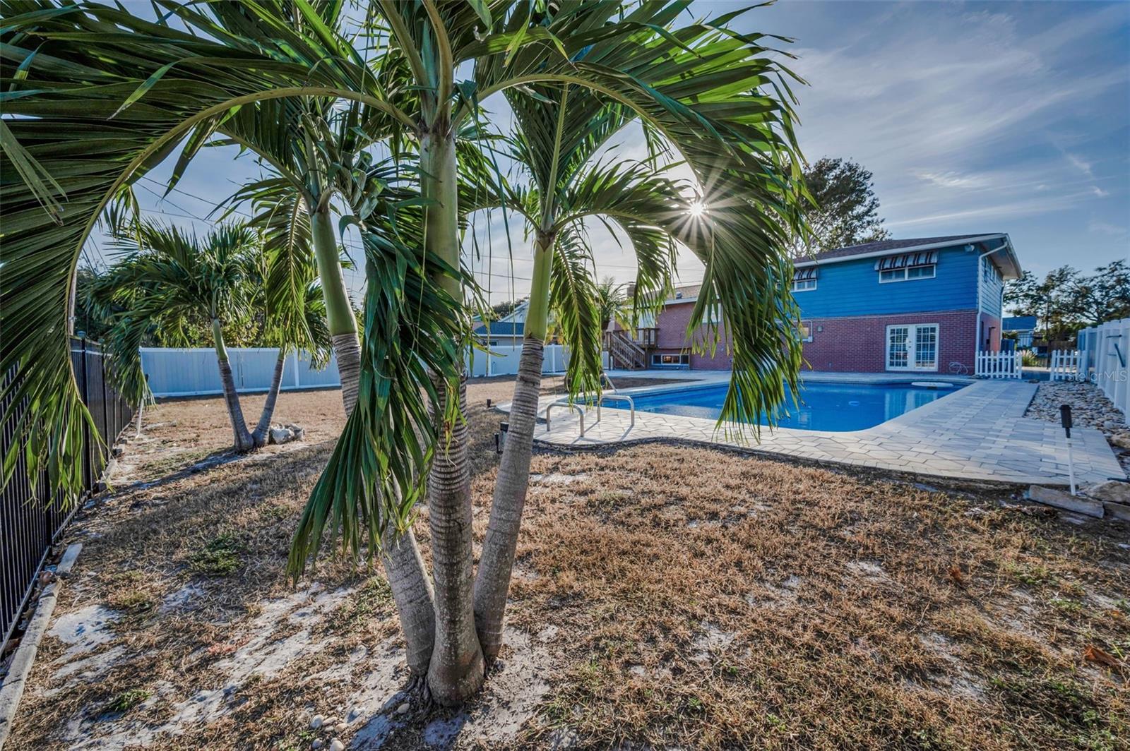 WHISPERING PINES FOREST 1ST ADD - Residential