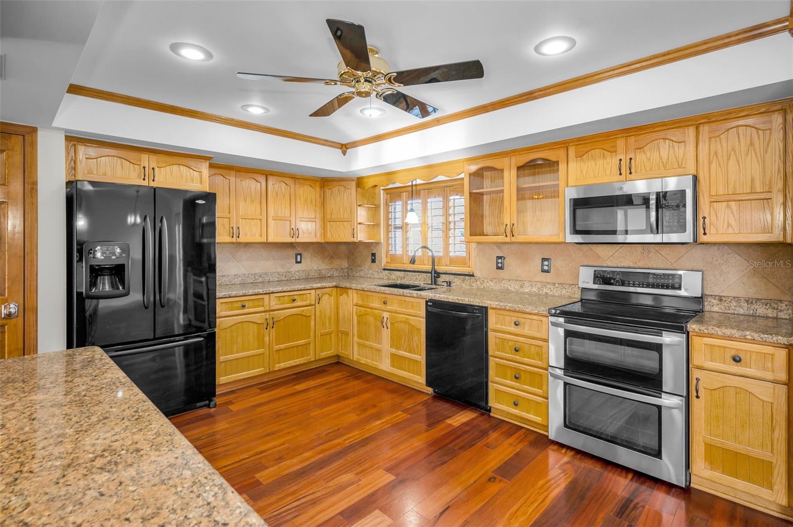 WHISPERING PINES FOREST 1ST ADD - Residential