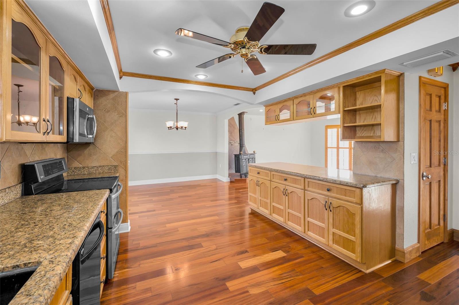 WHISPERING PINES FOREST 1ST ADD - Residential