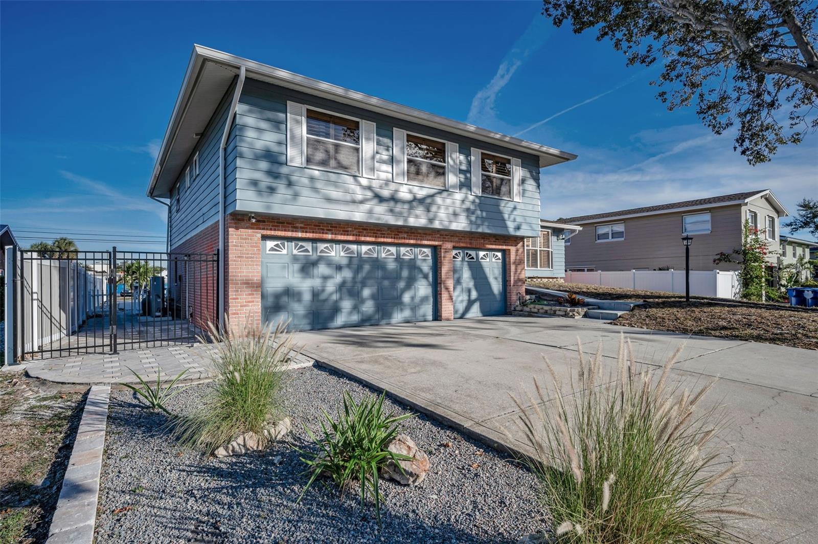 WHISPERING PINES FOREST 1ST ADD - Residential