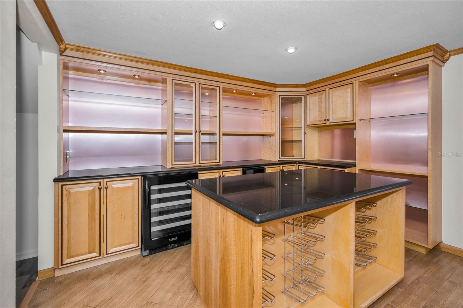 WHISPERING PINES FOREST 1ST ADD - Residential