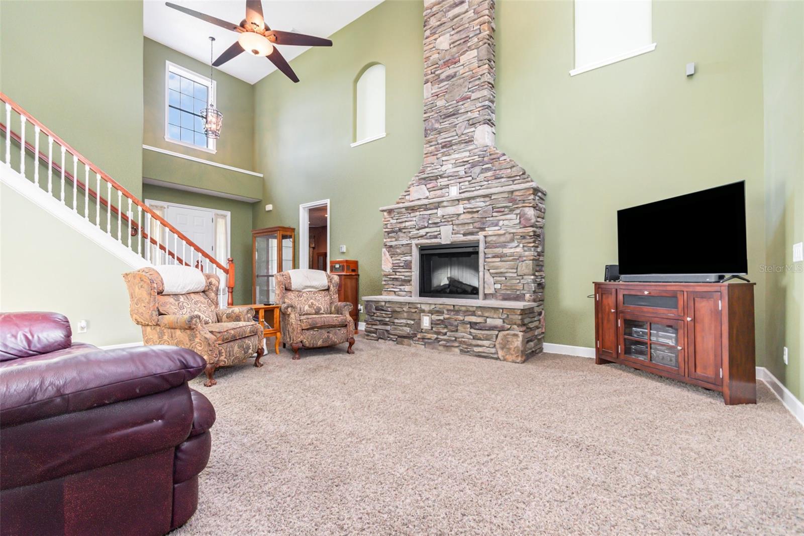 MICHIGAN ACRES - Residential