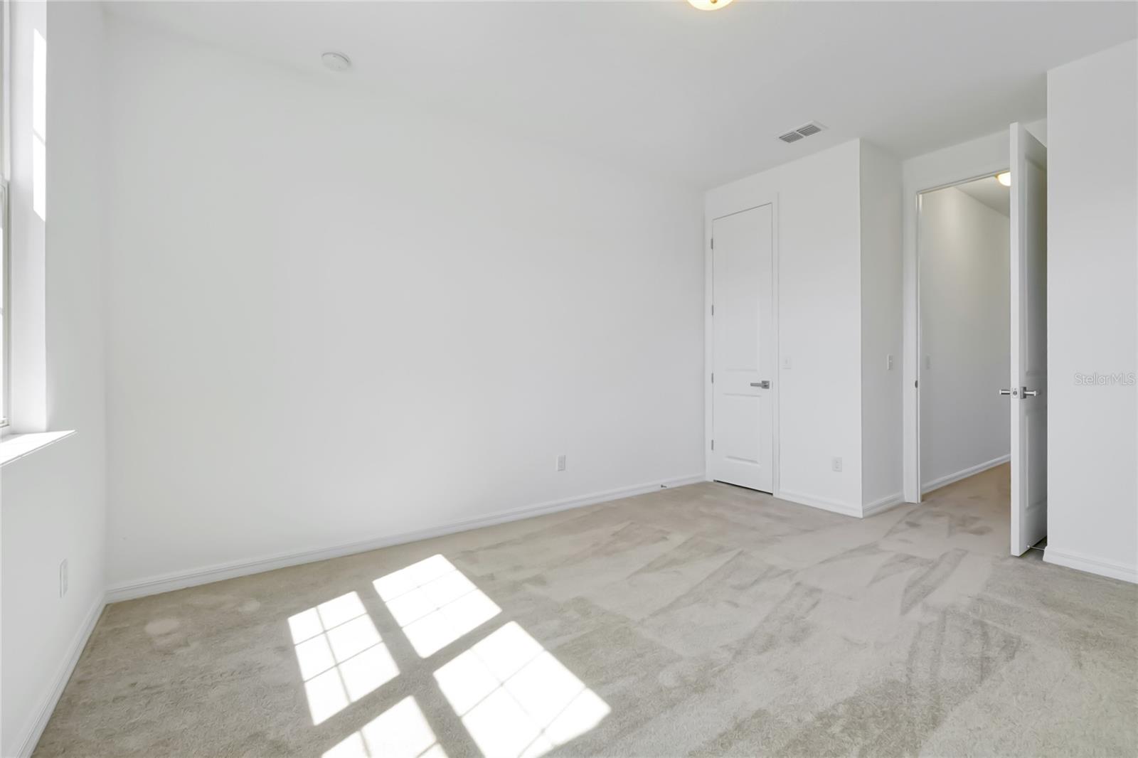 LAKE PRESERVE PH 2 - Residential
