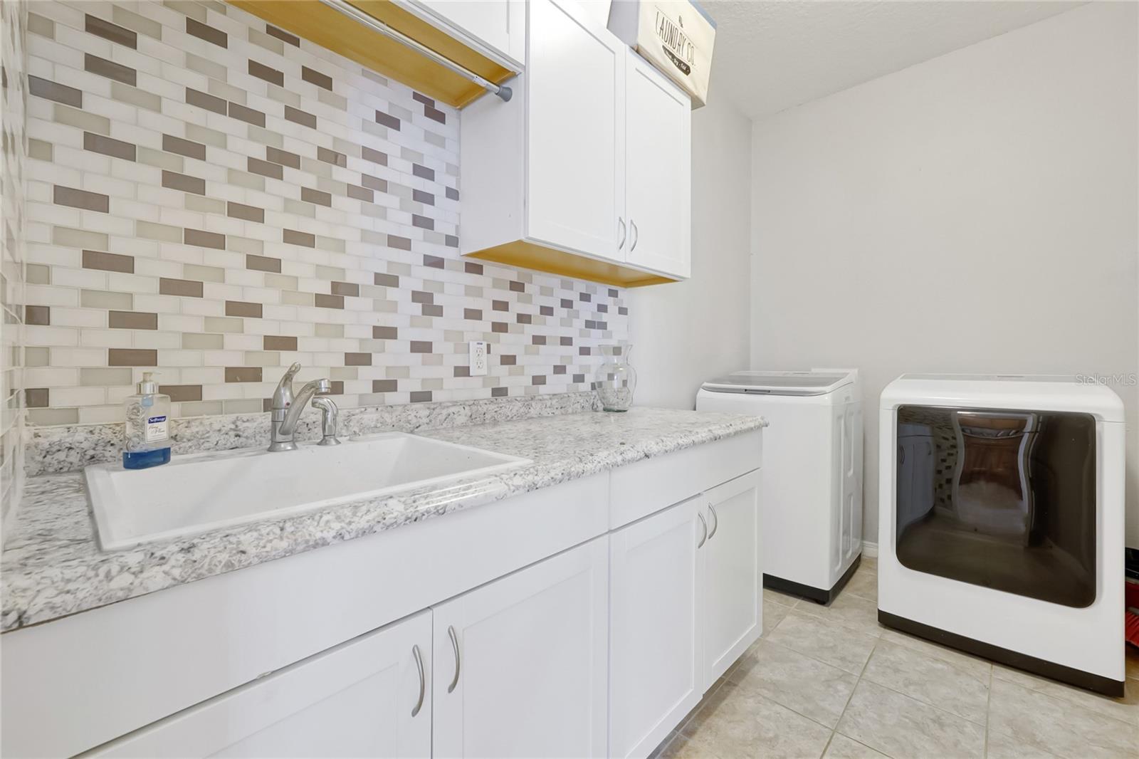LAKE PRESERVE PH 2 - Residential