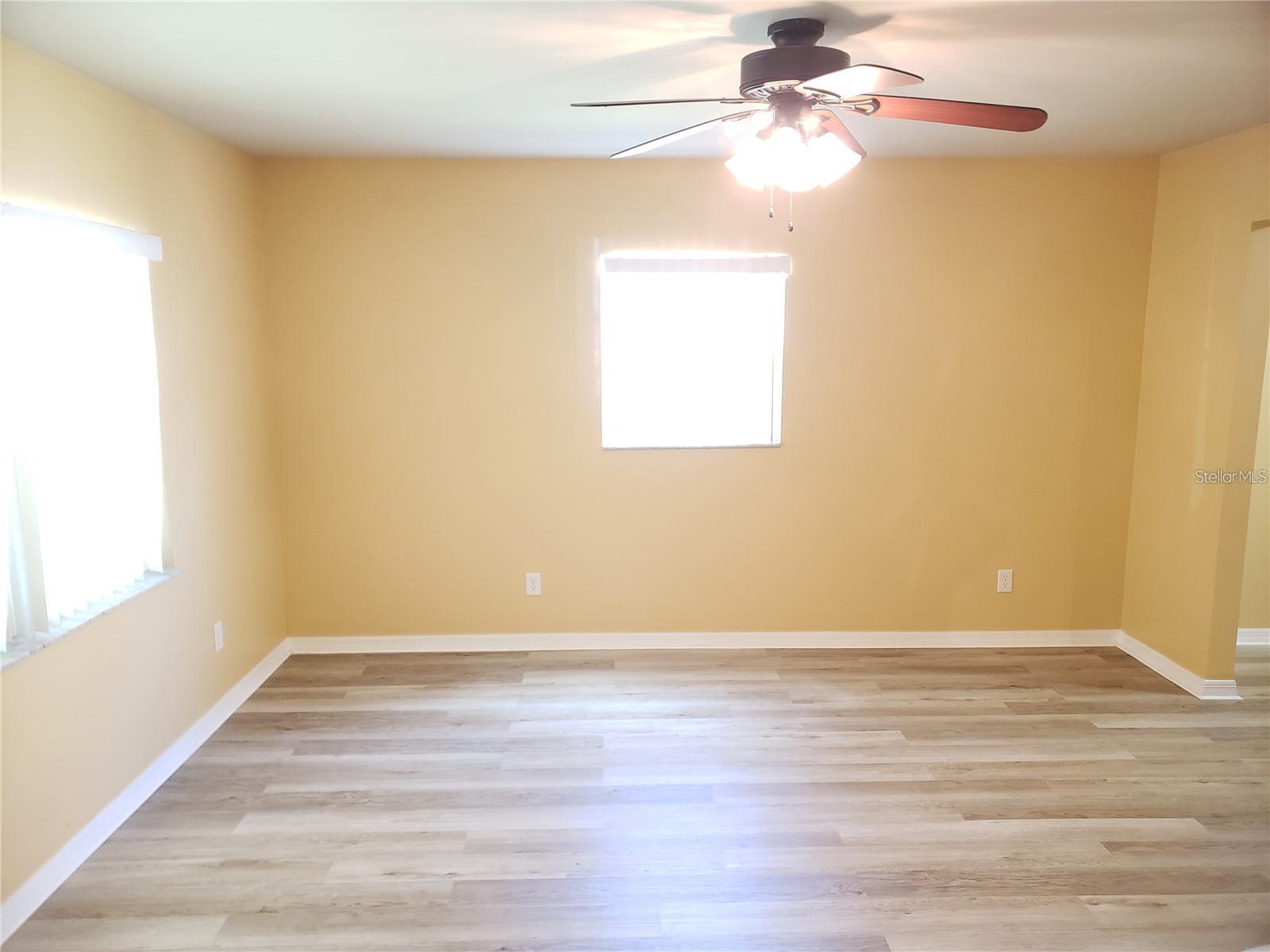 GOLFVIEW MANOR - Residential Lease