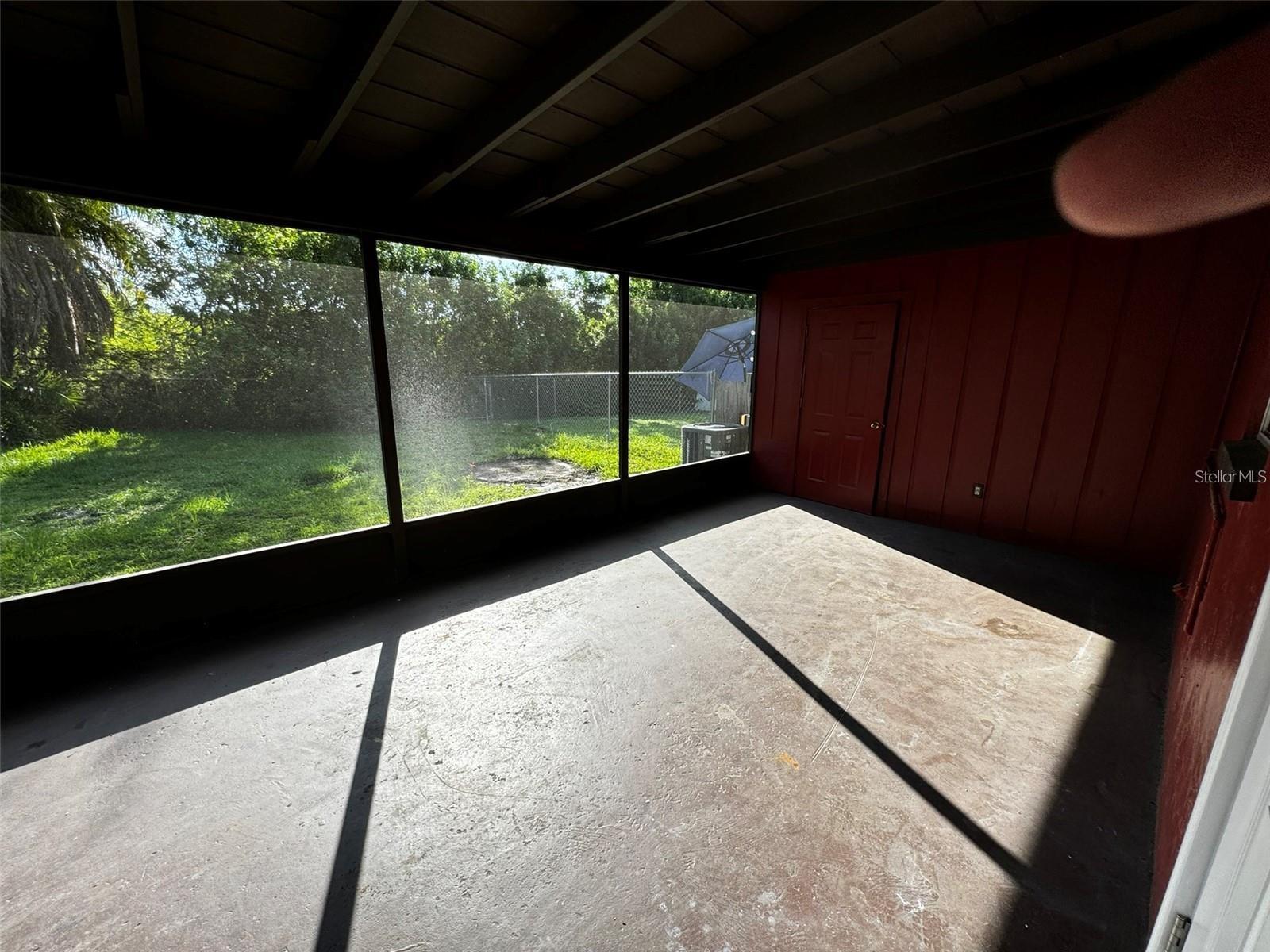 GOLFVIEW MANOR - Residential Lease