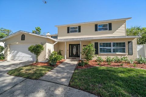 A home in LARGO