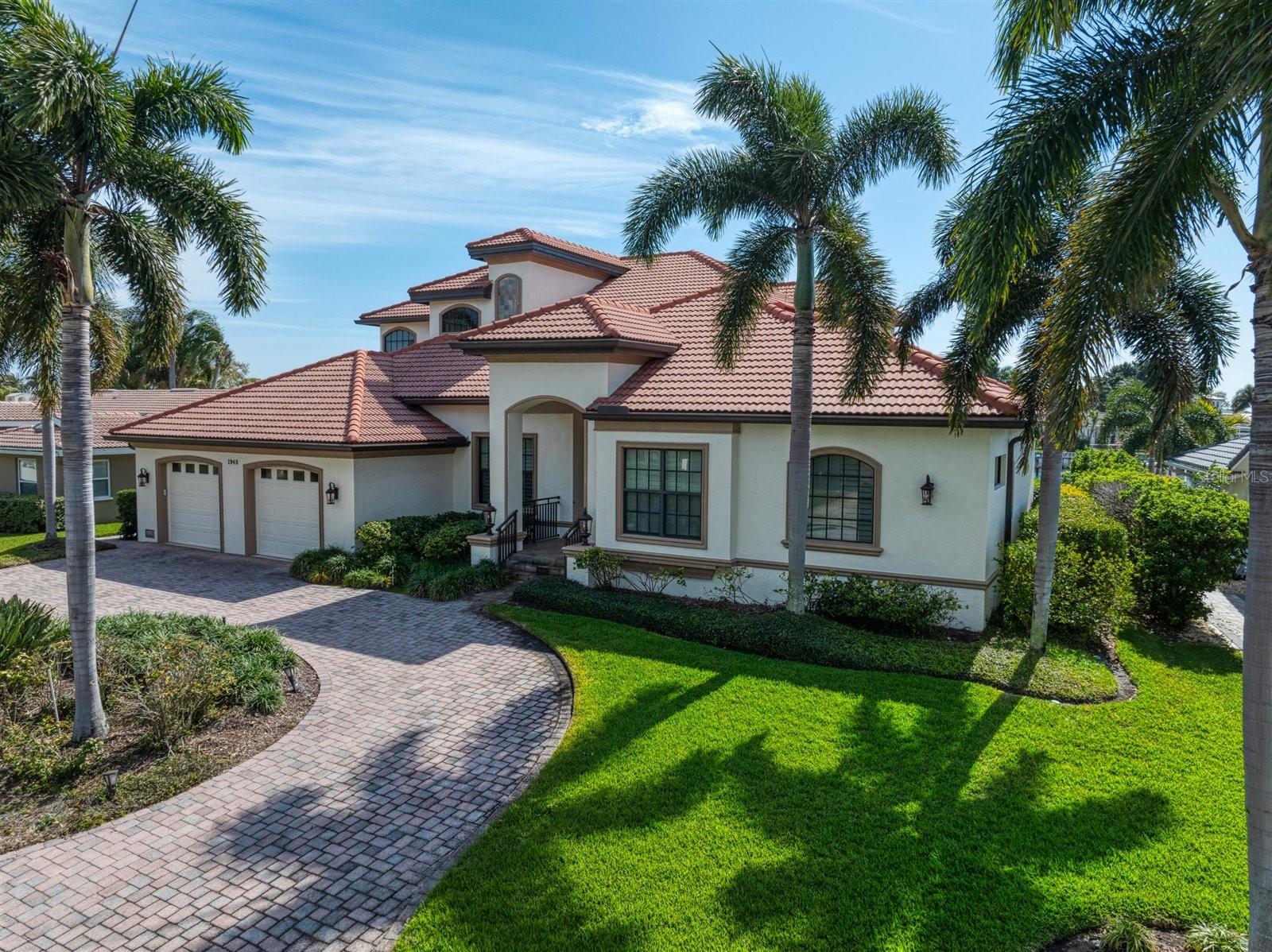 VENETIAN ISLES - Residential