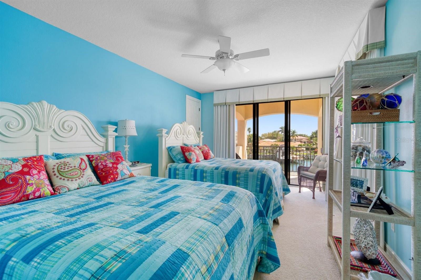 VENETIAN ISLES - Residential