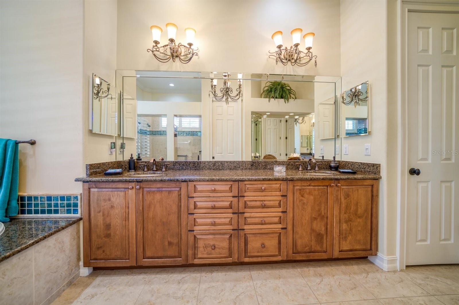 VENETIAN ISLES - Residential