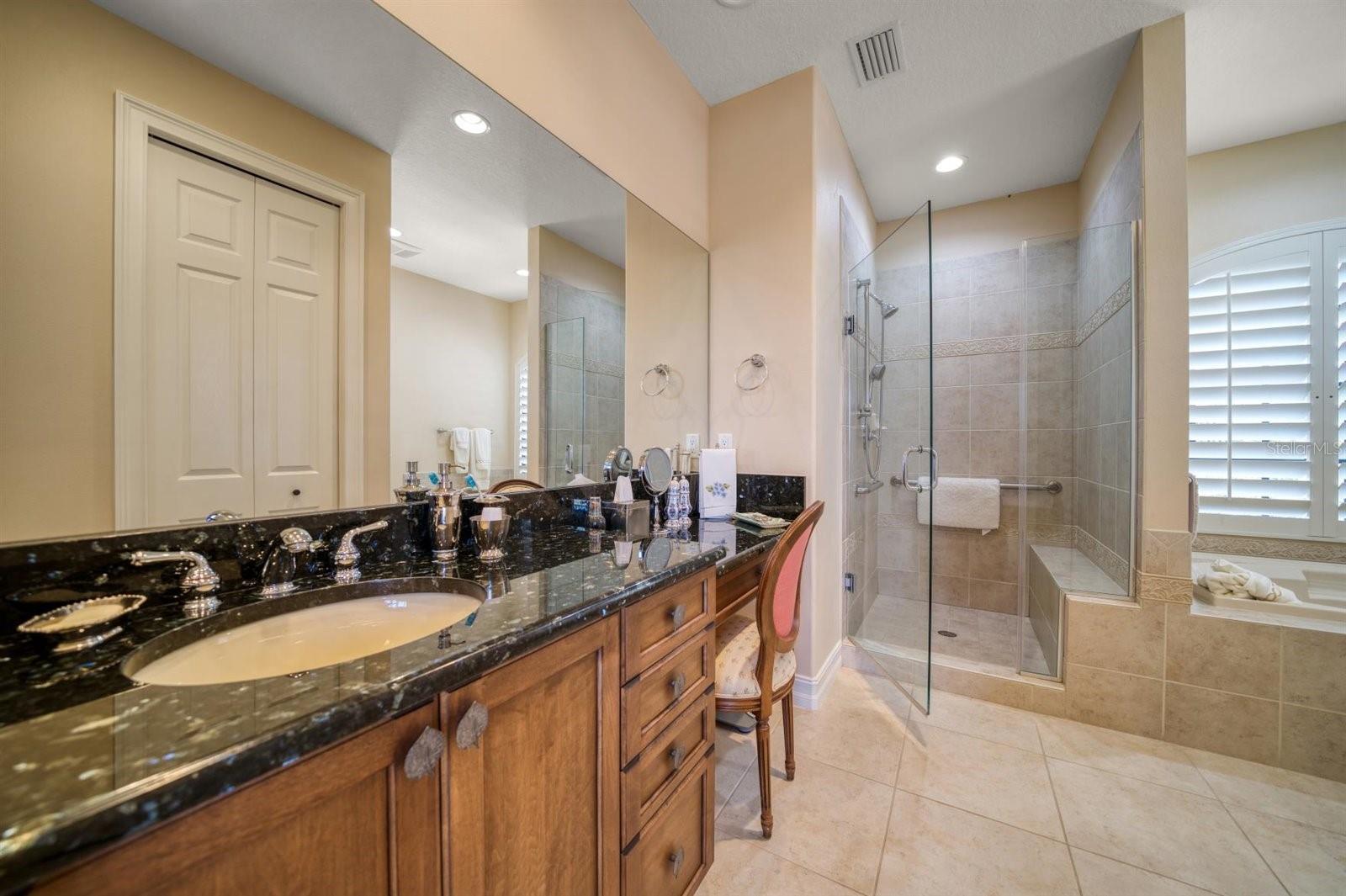 VENETIAN ISLES - Residential