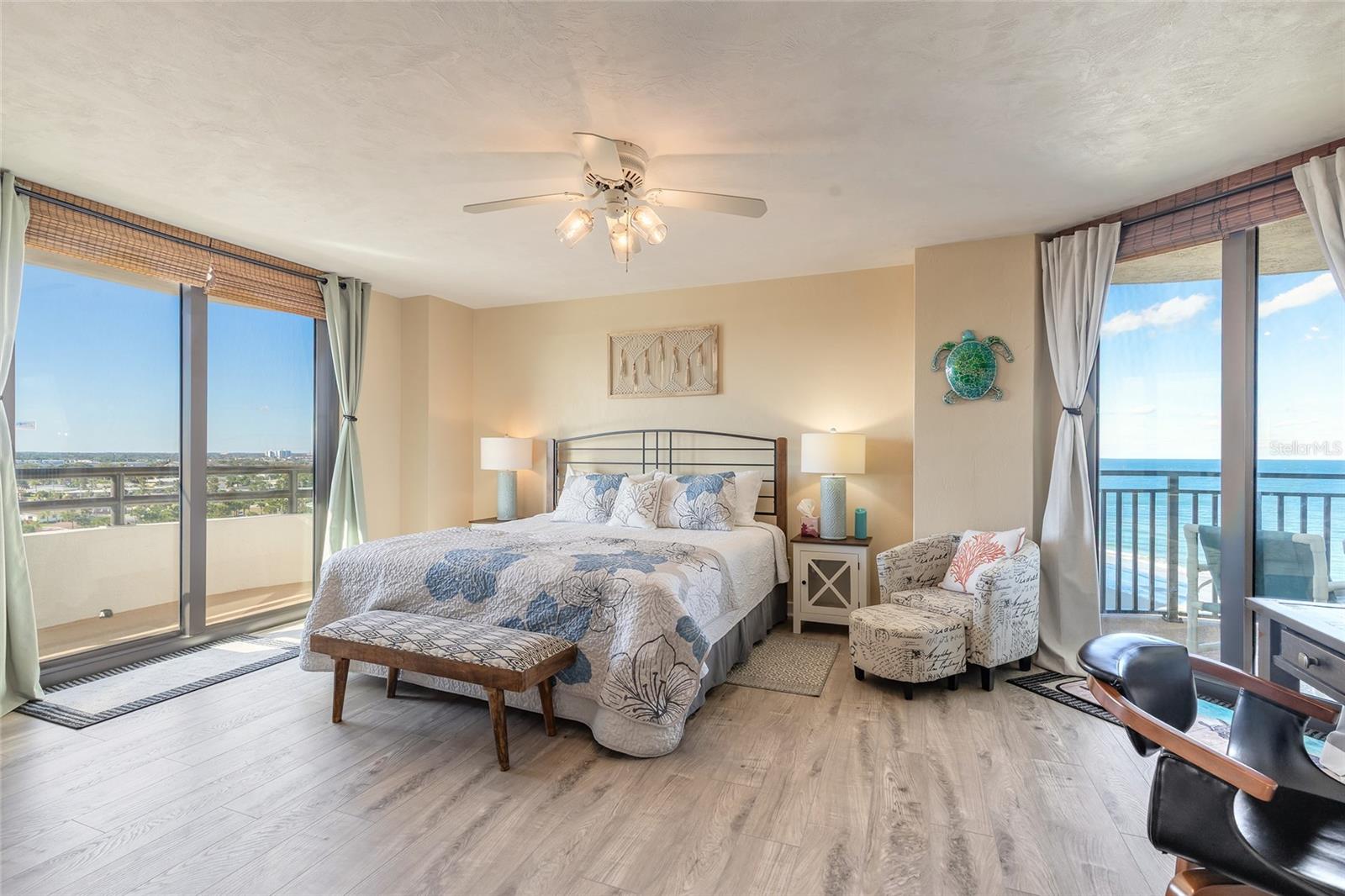 SHERWIN CONDO - Residential