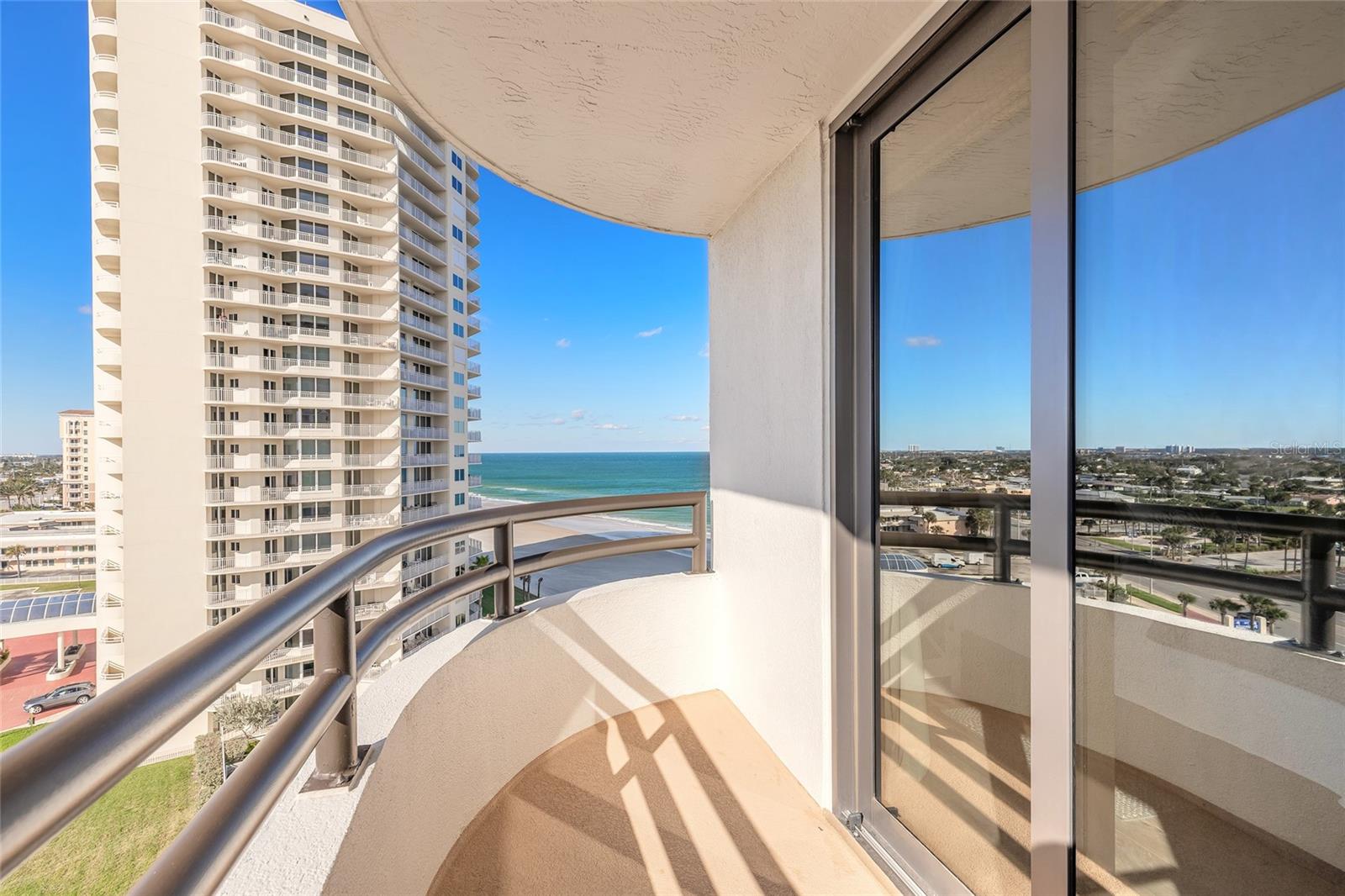 SHERWIN CONDO - Residential