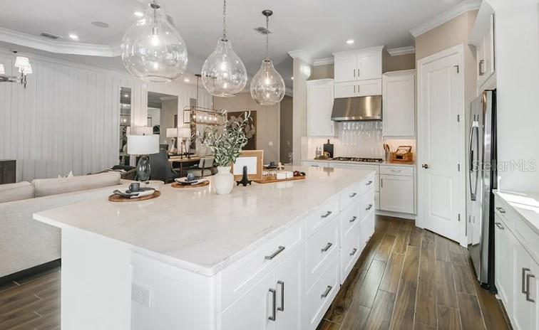 936 ARBOR GREEN TRAIL