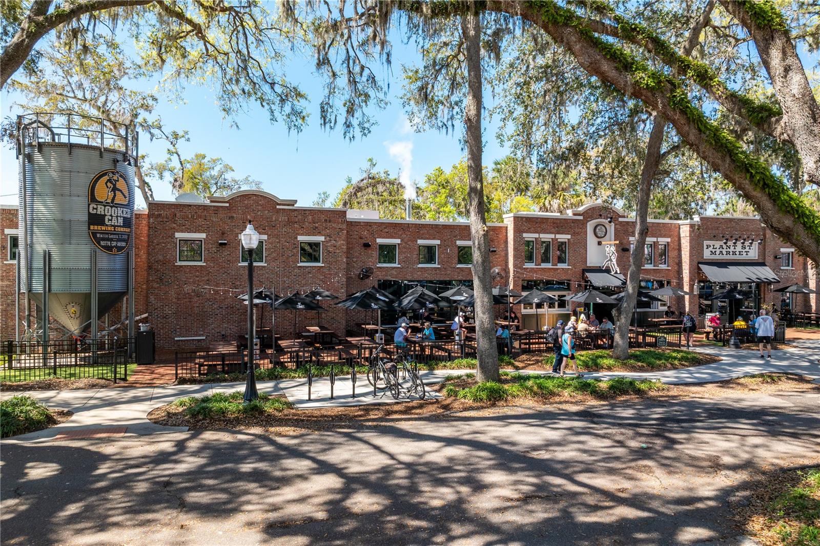 SHOWALTER PARK - Residential