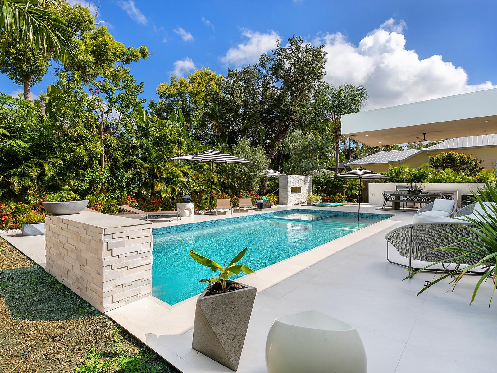 WEST OF TRAIL - Residential