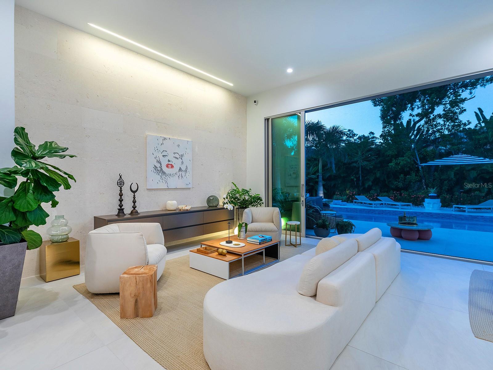 WEST OF TRAIL - Residential