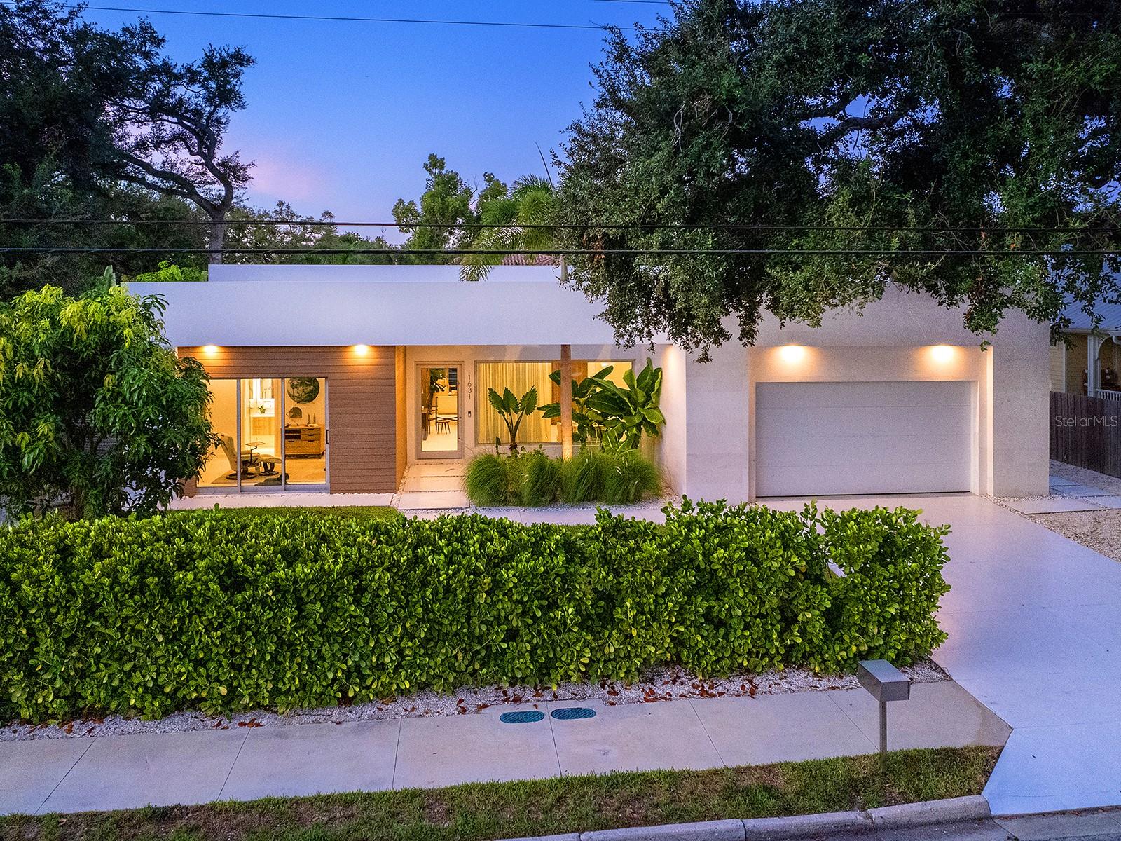 WEST OF TRAIL - Residential