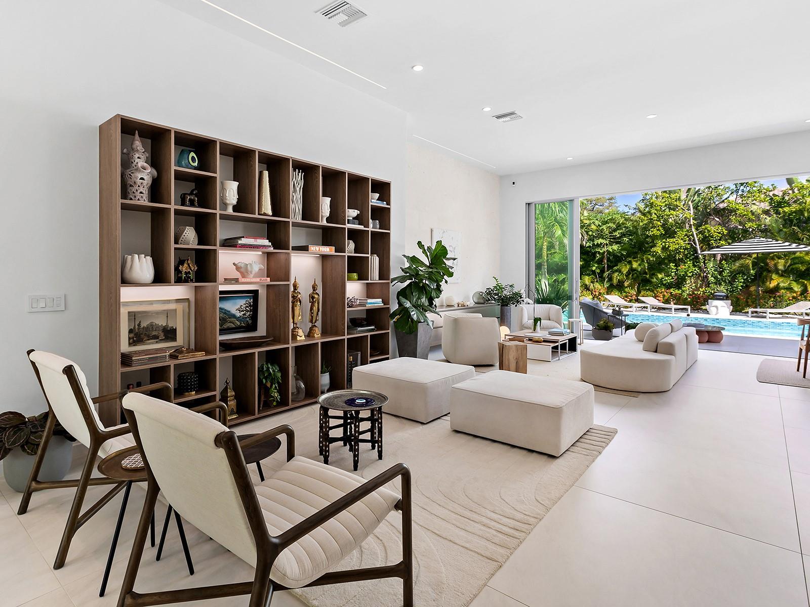 WEST OF TRAIL - Residential