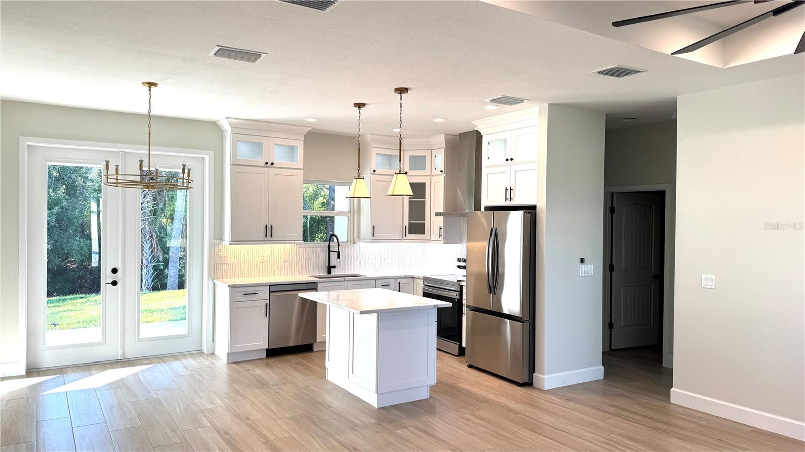 PORT CHARLOTTE SUB 51 - Residential Lease