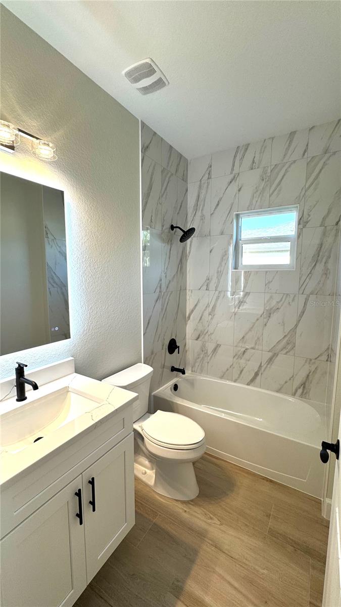 PORT CHARLOTTE SUB 51 - Residential Lease