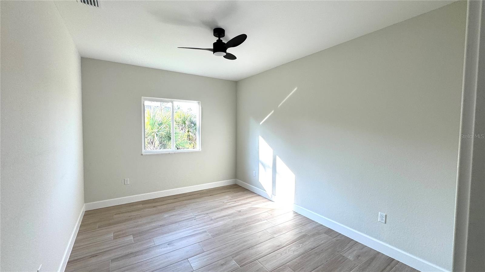PORT CHARLOTTE SUB 51 - Residential Lease