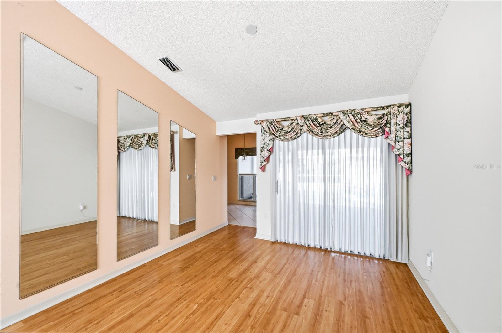 THE MEADOWS - Residential