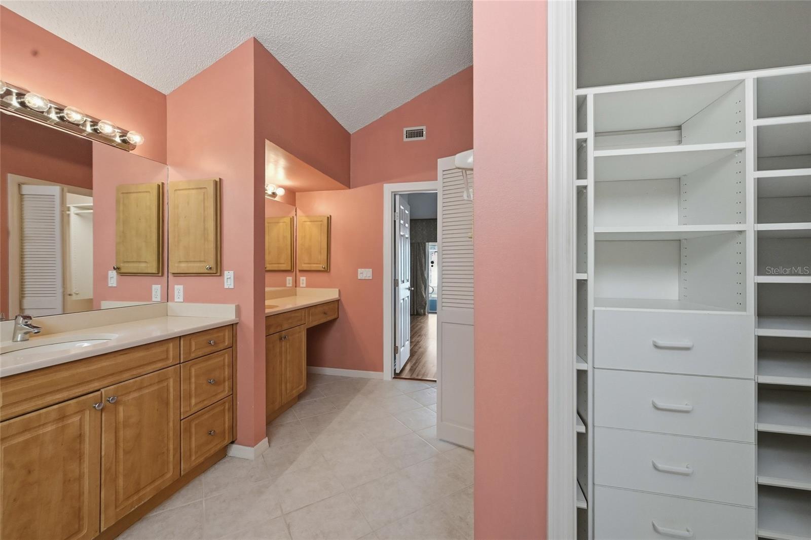 THE MEADOWS - Residential