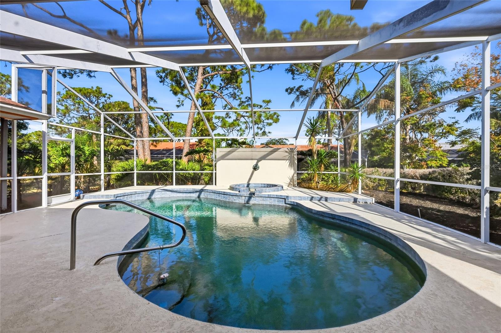 THE MEADOWS - Residential