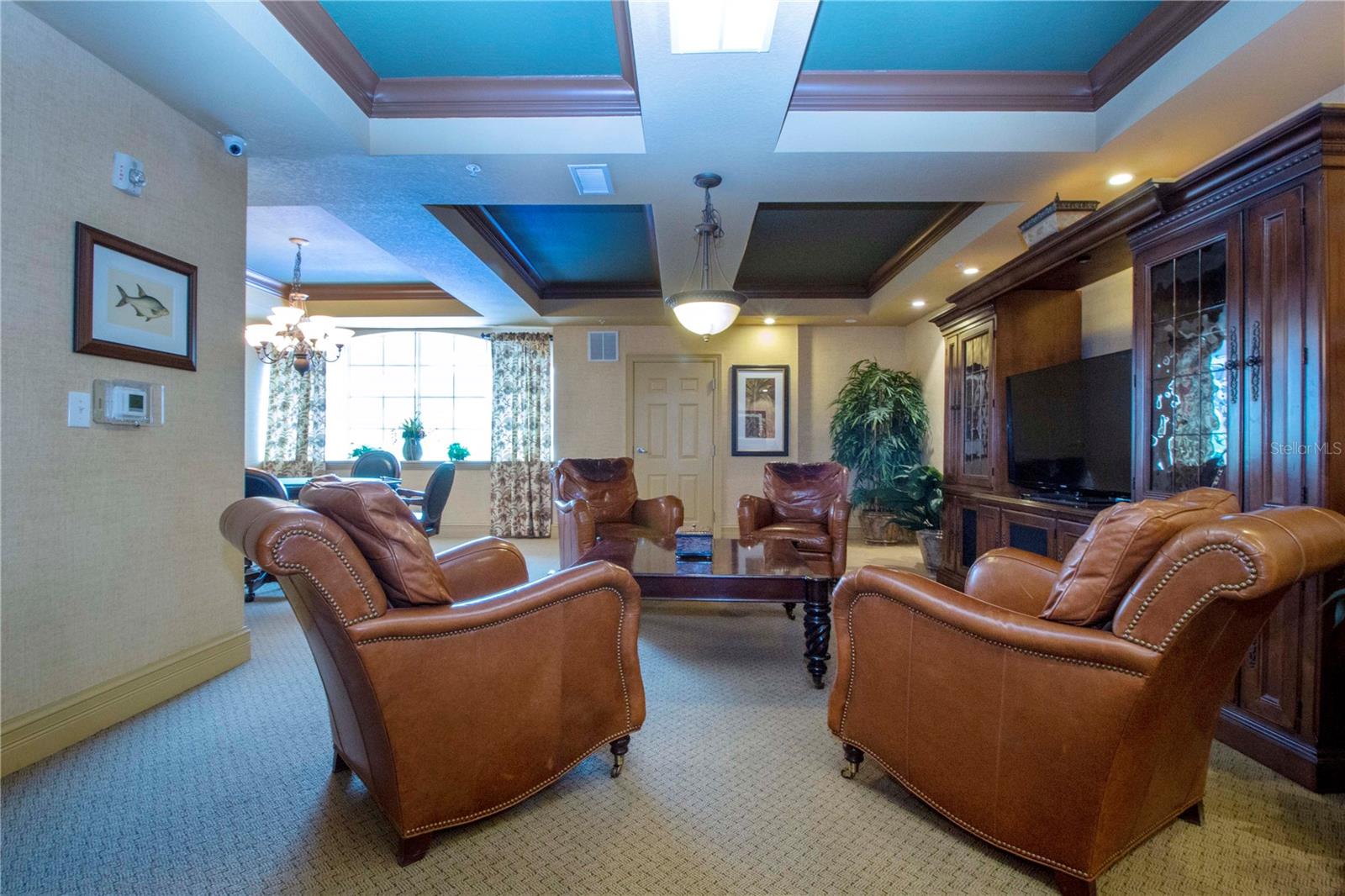 BROADWAY PROMENADE - Residential