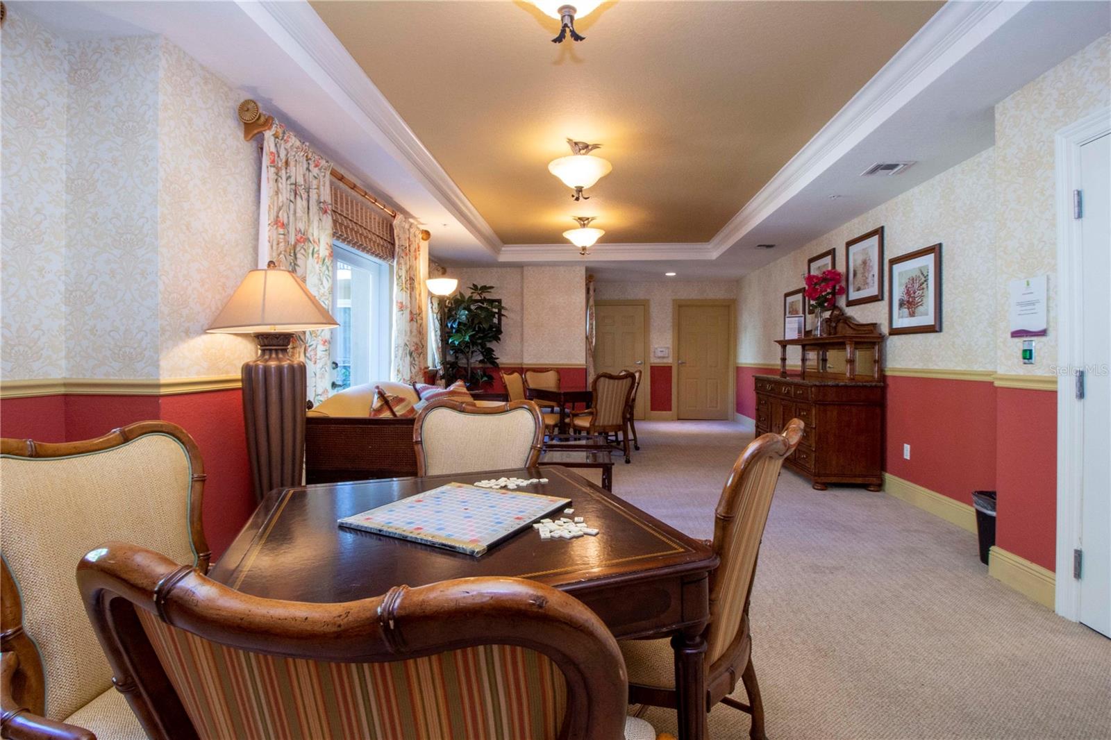 BROADWAY PROMENADE - Residential