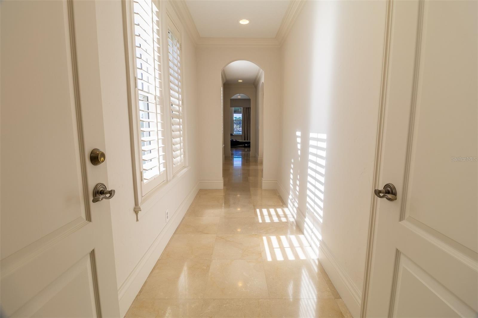 ST TROPEZ AT HARBOR ISLAND PHA - Residential