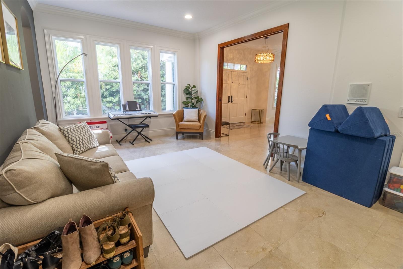 ST TROPEZ AT HARBOR ISLAND PHA - Residential