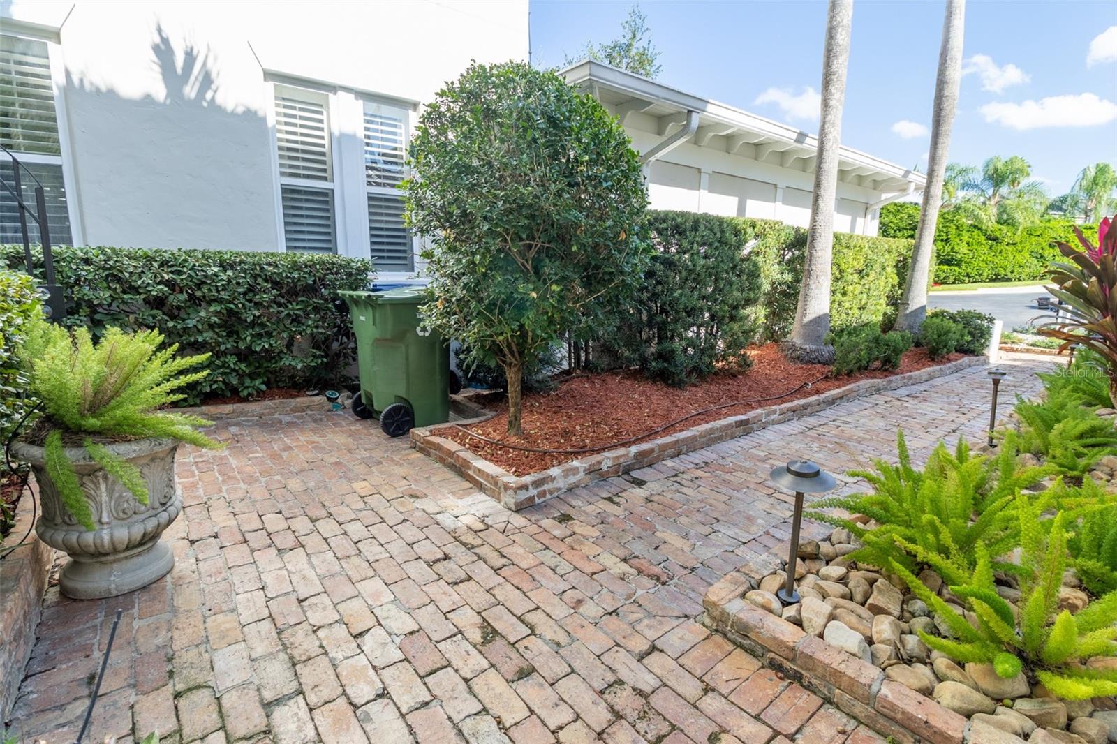 ST TROPEZ AT HARBOR ISLAND PHA - Residential