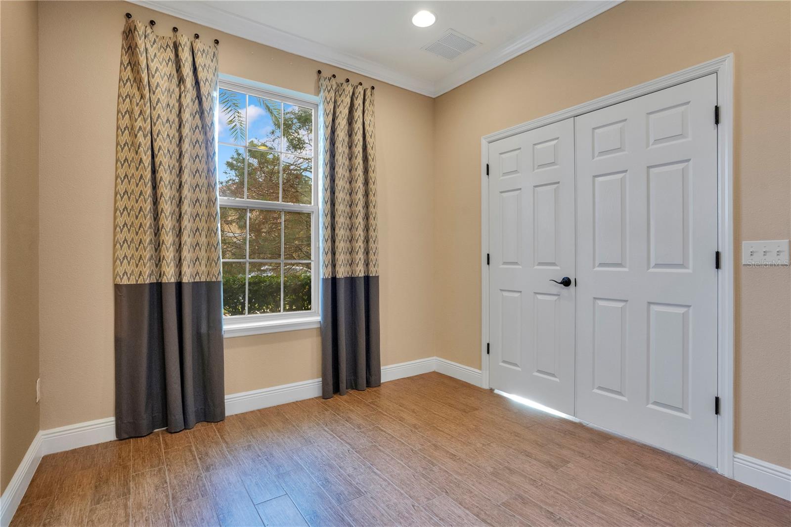 ELLINGSWORTH - Residential