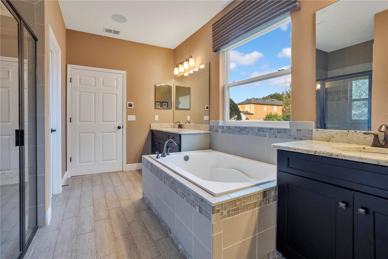 ELLINGSWORTH - Residential