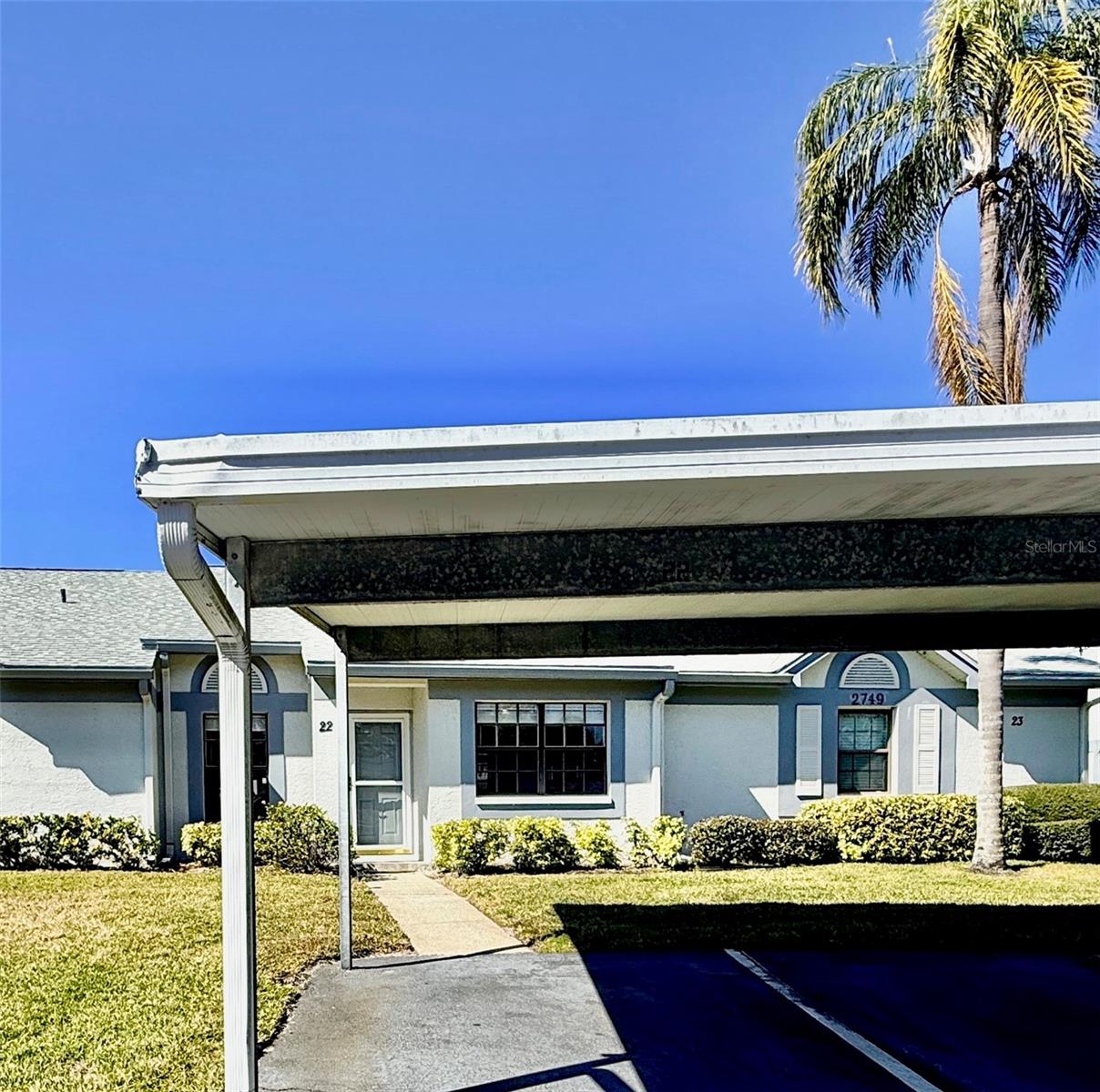 2749 COUNTRYSIDE BOULEVARD 22