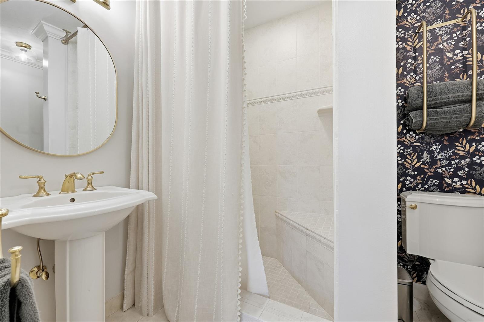 EMERALD WOODS II - Residential